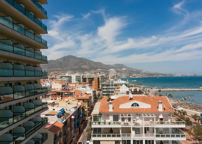 Solana Florida Seafront Apartment Fuengirola